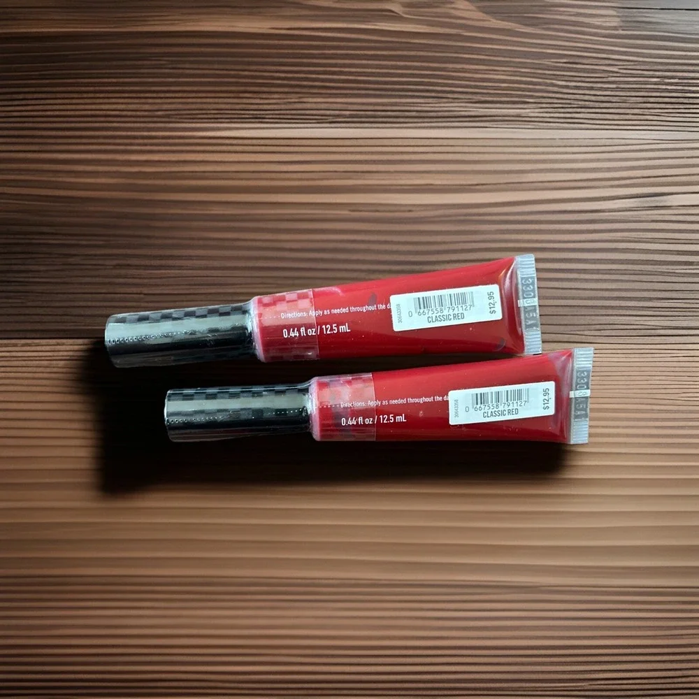 Bath &‎ Body Works Classic Red Matte Lip Cream x2 .44 oz
